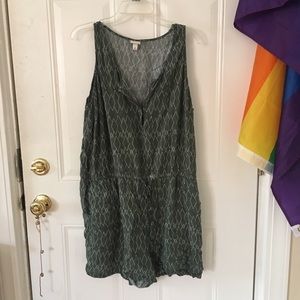 Button down patterned jumper